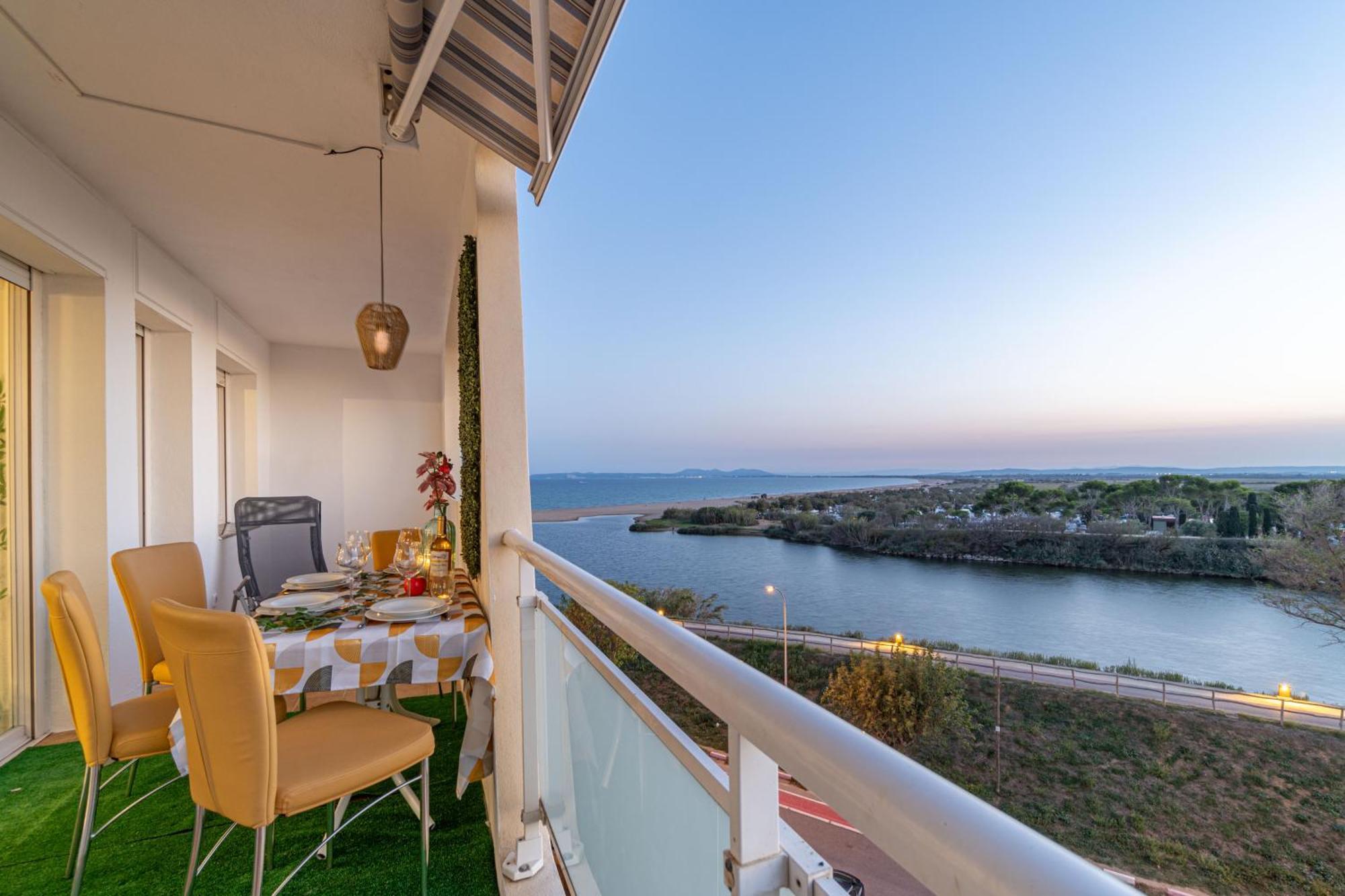 D2-5 Ampuria Delta Sunset With Parking & Wifi Apartment
